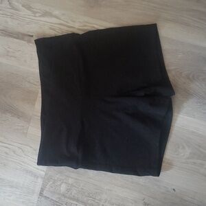 Nwot athletic works v front shorts medium 8/10 juniors